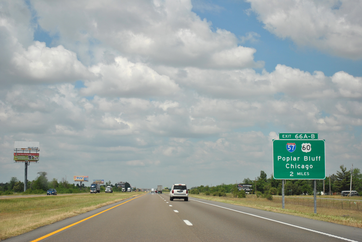 I-55 north at I-57/US 60 - Sikeston, MO