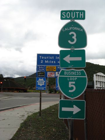 Business Loop I-5 north at SR 3 in Yreka, CA