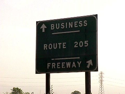 I-5 south at I-205/Business Loop I-205