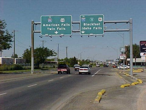 Business Loop I-15/US 30-91 north split in Pocatello, ID