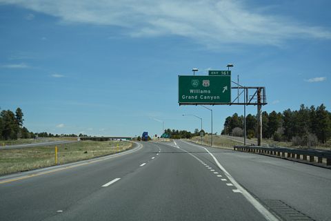 I-40 east at Business Loop I-40 - Williams, AZ