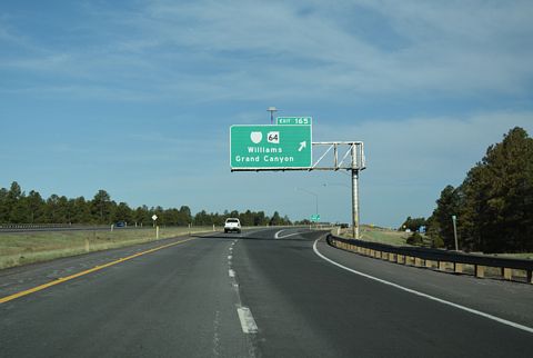 I-40 west at Business Loop I-40/SR 64 - Williams, AZ