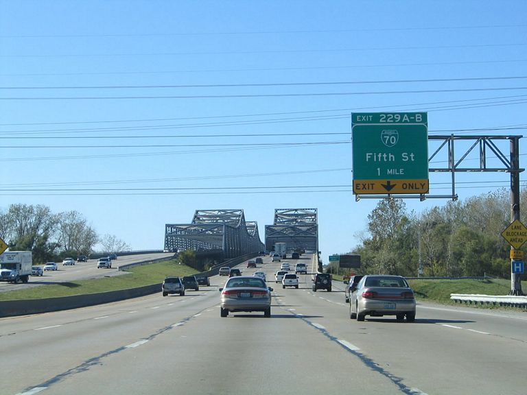 I-70 west at Business Loop I-70 south into St. Charles, Missouri