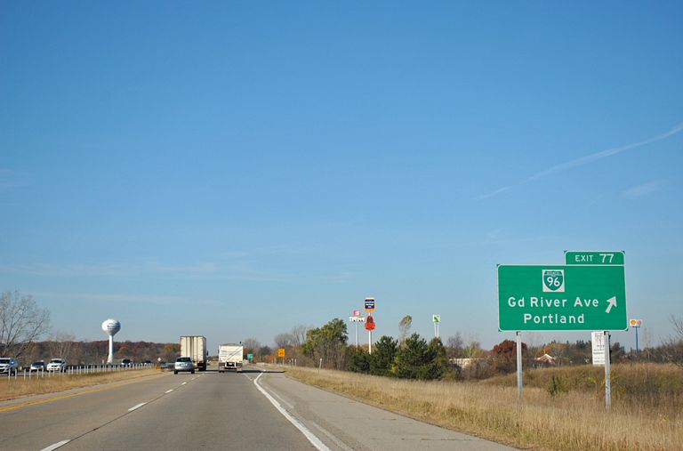 I-96 west at Business Spur I-96 - Portland, MI