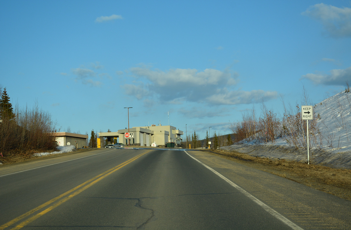 Interstate A2 south at the U.S. Border Inspection Station