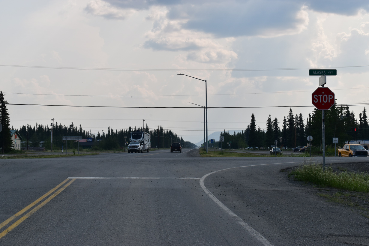 Center Street south at I-A1/A2 and SR 1/2 in Tok, Alaska