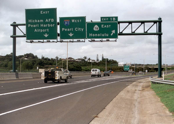 I-H3 west at IH-201 - Oahu