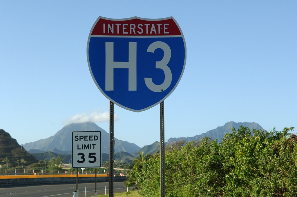 I-H3 west at Kaneohe Bay - Oahu
