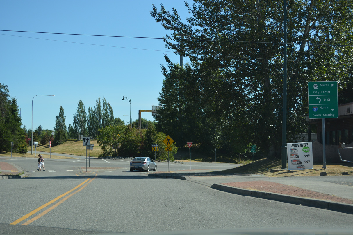 D Street west at I-5 north to Vancouver, Canada in Blaine, Washington