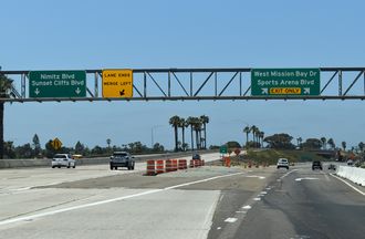 I-8 west at Mission Bay Dr - San Diego, CA