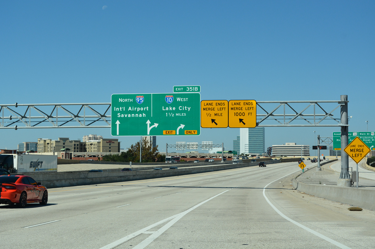 I-95 north at US 1/90, 1.25 miles ahead of I-10 west in Jacksonville, FL.