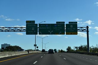 I-95 meets U.S. 23 and U.S. 90 ahead of I-10 west in Jacksonville, FL
