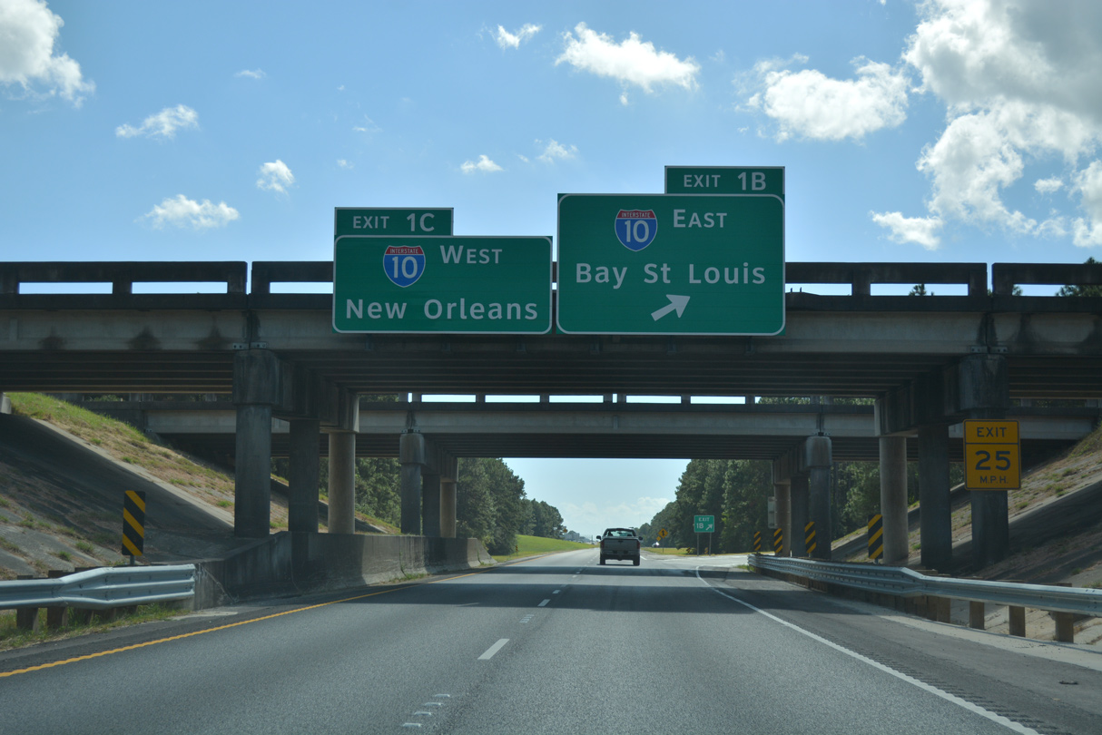 I-59 south at I-12/10 - Slidell, LA