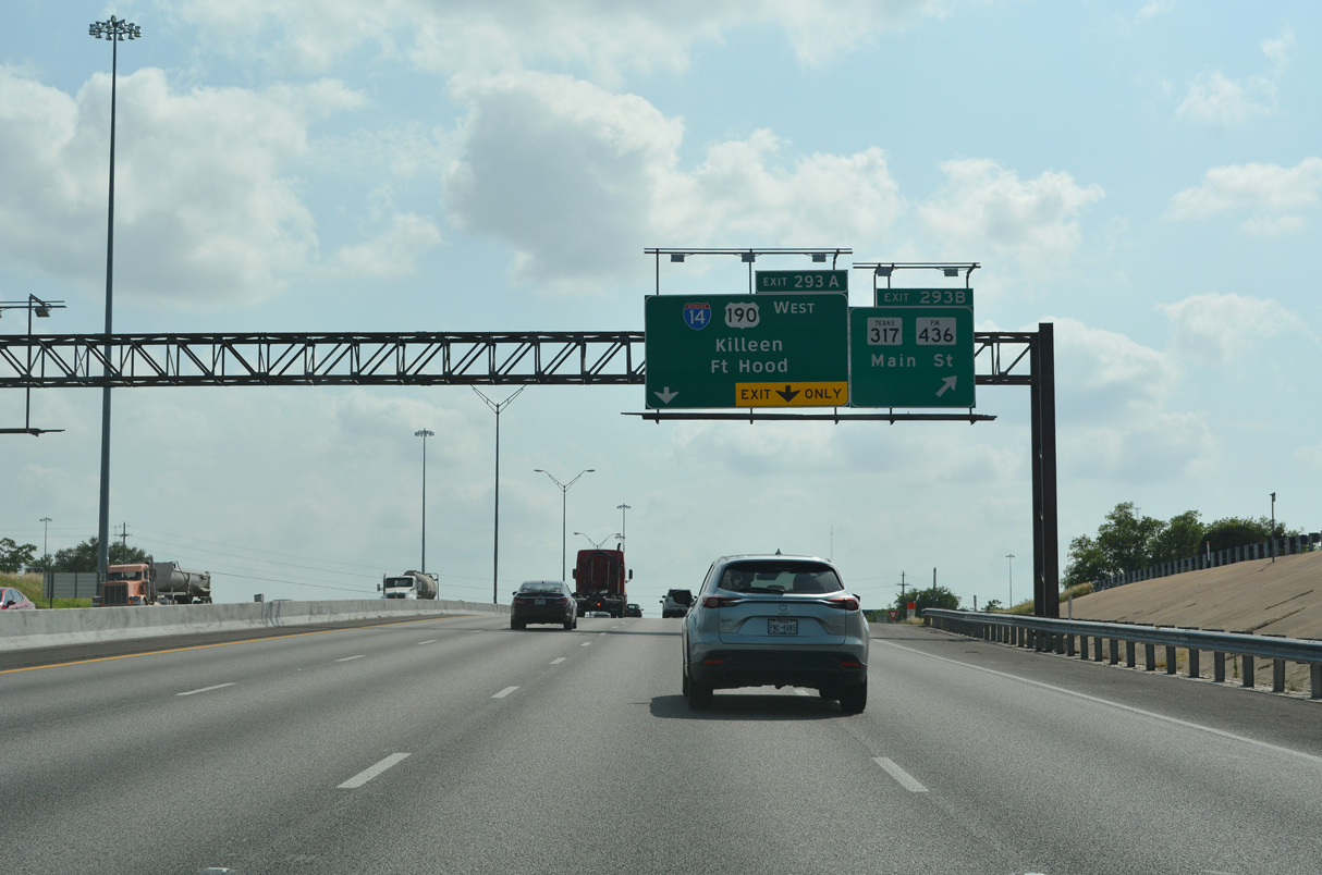 IH 35/US 190 south at IH 14 - Belton, TX