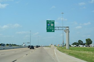 IH 35 north at IH 14/US 190 - Belton, TX