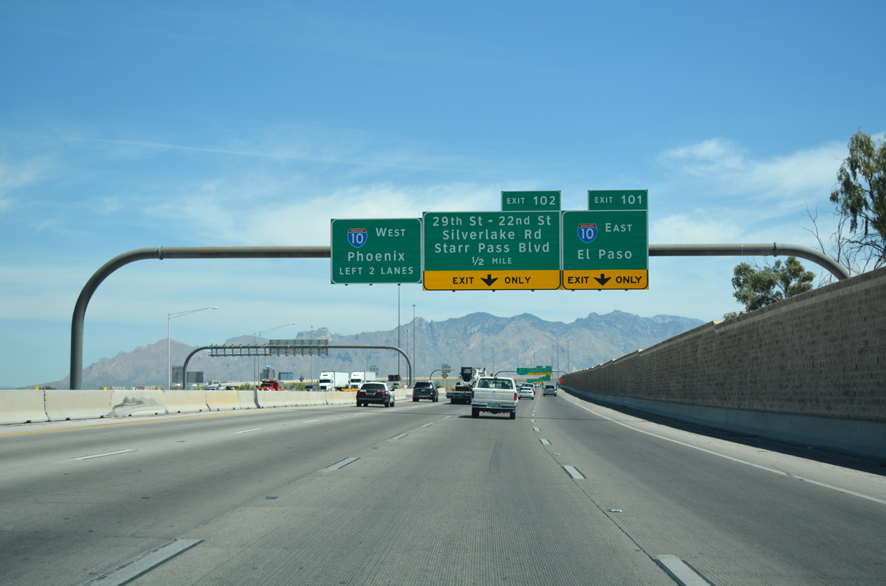 I-19 north at I-10 - Tuscon, AZ