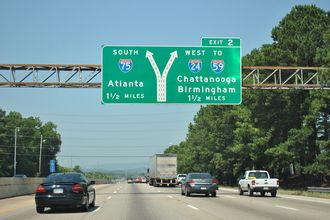 The initial guide sign for I-24 west on I-75 south in Chattanooga, TN