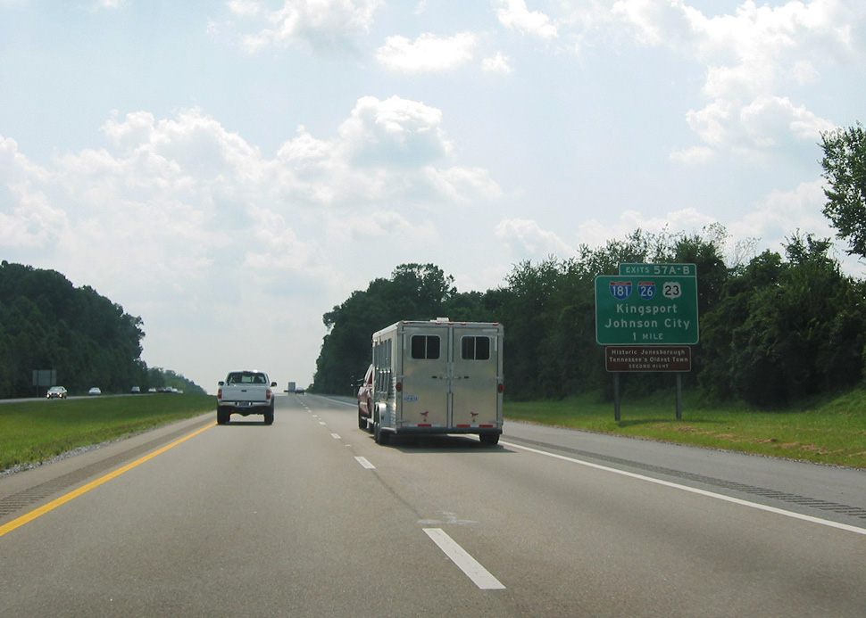 I-81 south at I-26/181 - Colonial Heights, TN