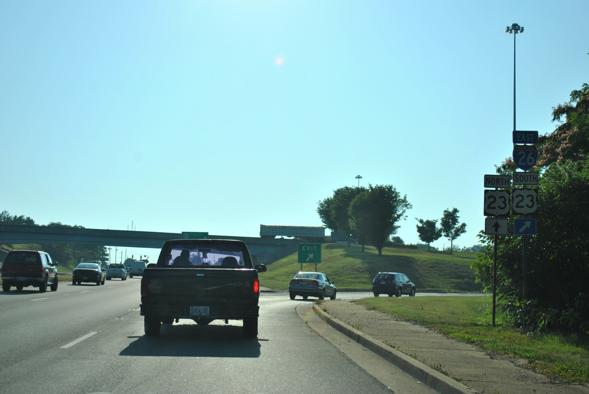 US 11W north at I-26/US 23 - Kingsport, TN