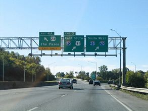 I-29/35 south at I-70/US 40 - 2004