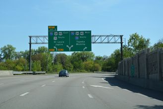 I-29/35 south at I-70 - Kansas City, MO