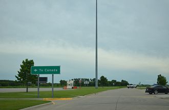 I-29/US 81 south - Pembina, ND