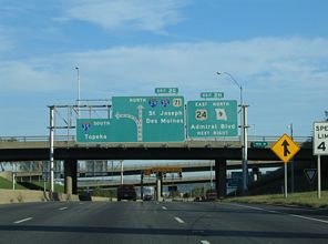 I-70/US 40 west at I-29/35/US 71 - 2004