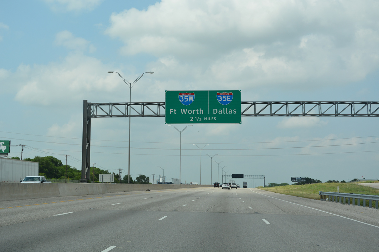 IH 35 north at IH 35E/W - Hillsboro, TX