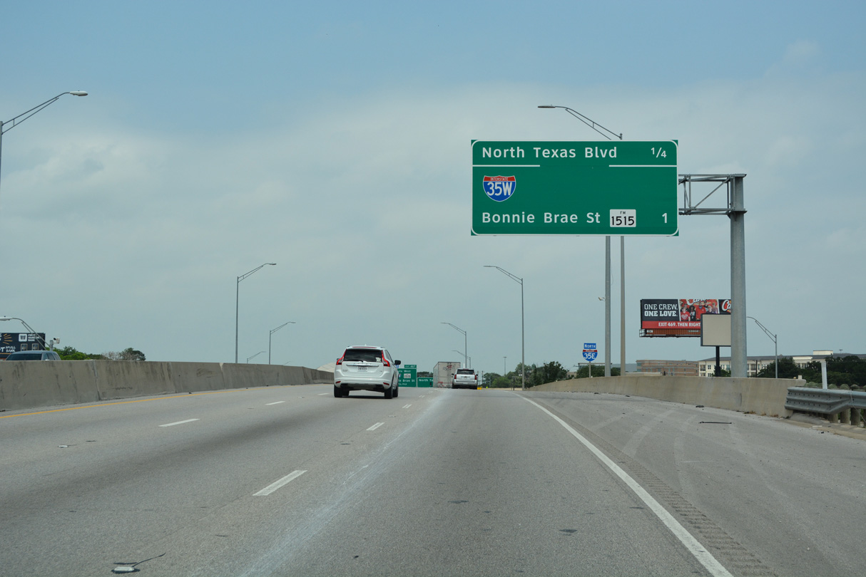 IH 35E north at IH 35/35W - Denton, TX