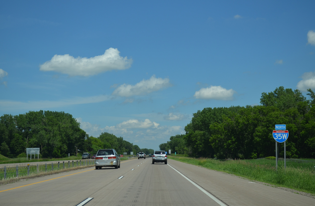 I-35W north at I-35 - Columbus, MN