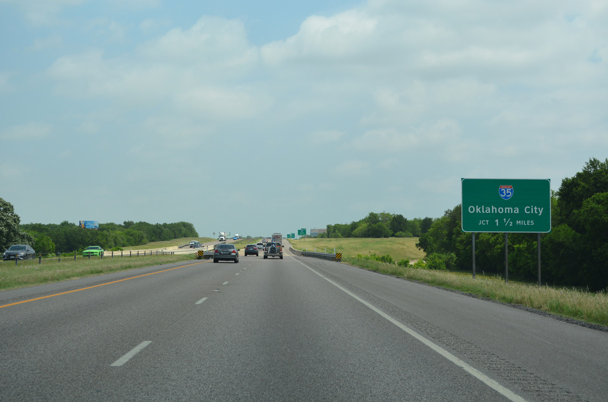 IH 35W north at IH 35/35E - Denton, TX