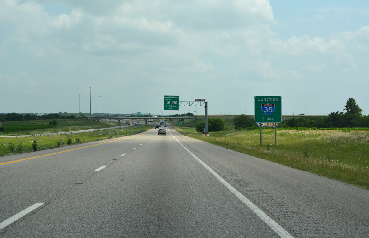 IH 35W south at IH 35/35E - Hillsboro, TX