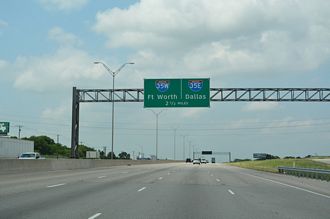 IH 35 north at IH 35E/W - Hillsboro, TX
