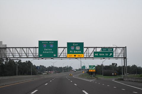 IH 35 south at NE 10th St, one mile from the overlap with IH 40 west in Oklahoma City, OK.