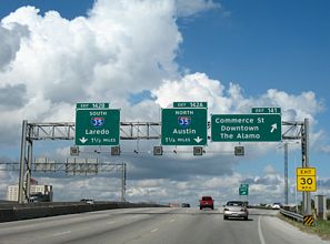 IH 37/US 281 north at IH 35 - San Antonio, TX