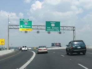 IH 37/US 281 north at IH 35 - San Antonio, TX