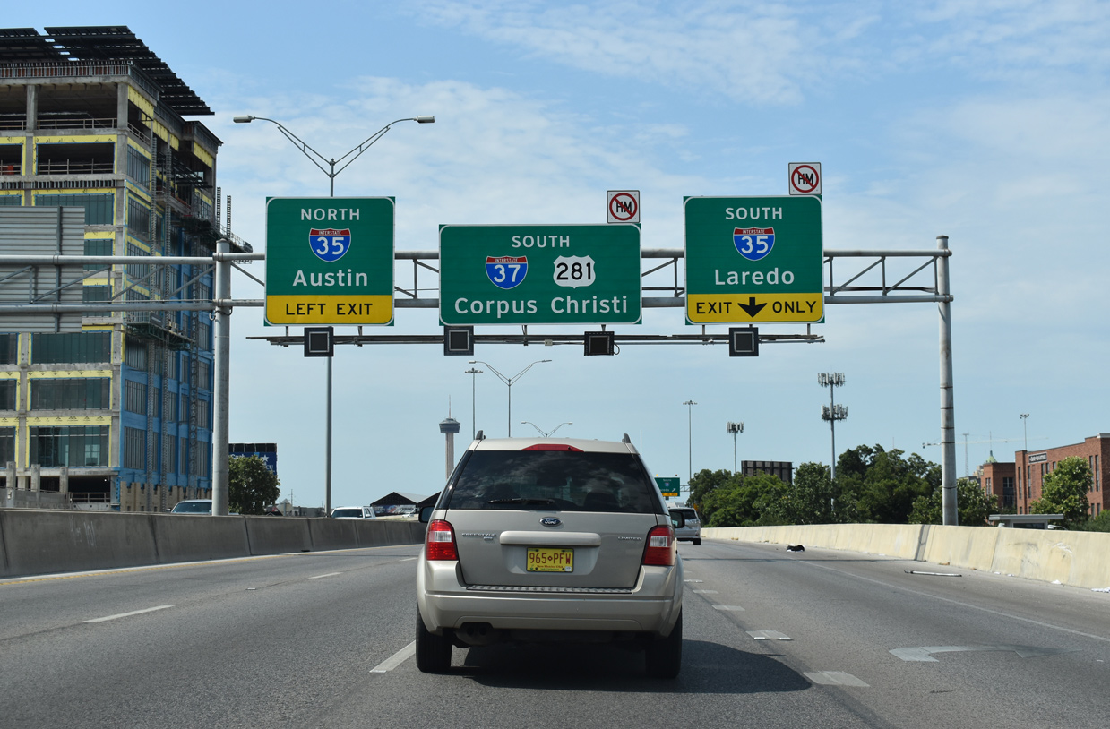 US 281 south at IH 35/37 - San Antonio, TX
