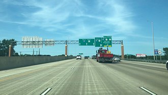 I-41 north at I-43/US 141 - Howard, WI