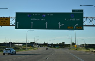 Interstate 41 north entering Wisconsin