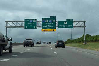 I-435 south at I-49/435-US 50/71 - Kansas City, MO