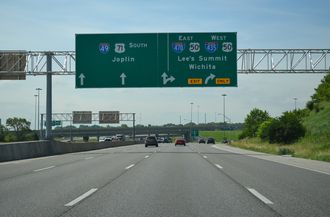 I-49/US 71 south at I-435/470 - Kansas City, MO