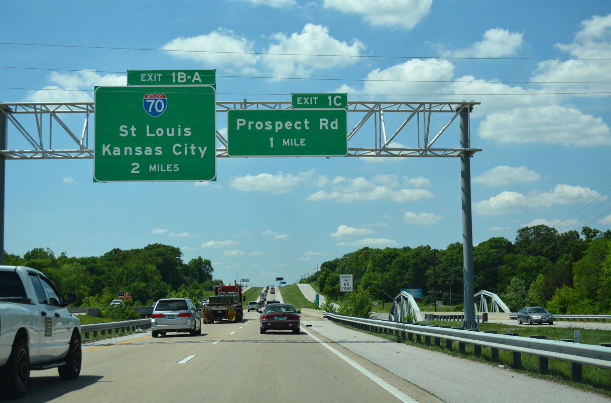 I-64/US 40-61 west at I-70 - Wentzville, IN