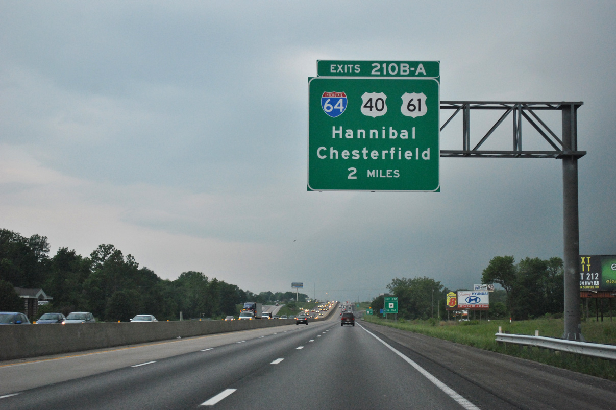 I-70 west at I-64/US 40-61 - Wentzville, MO