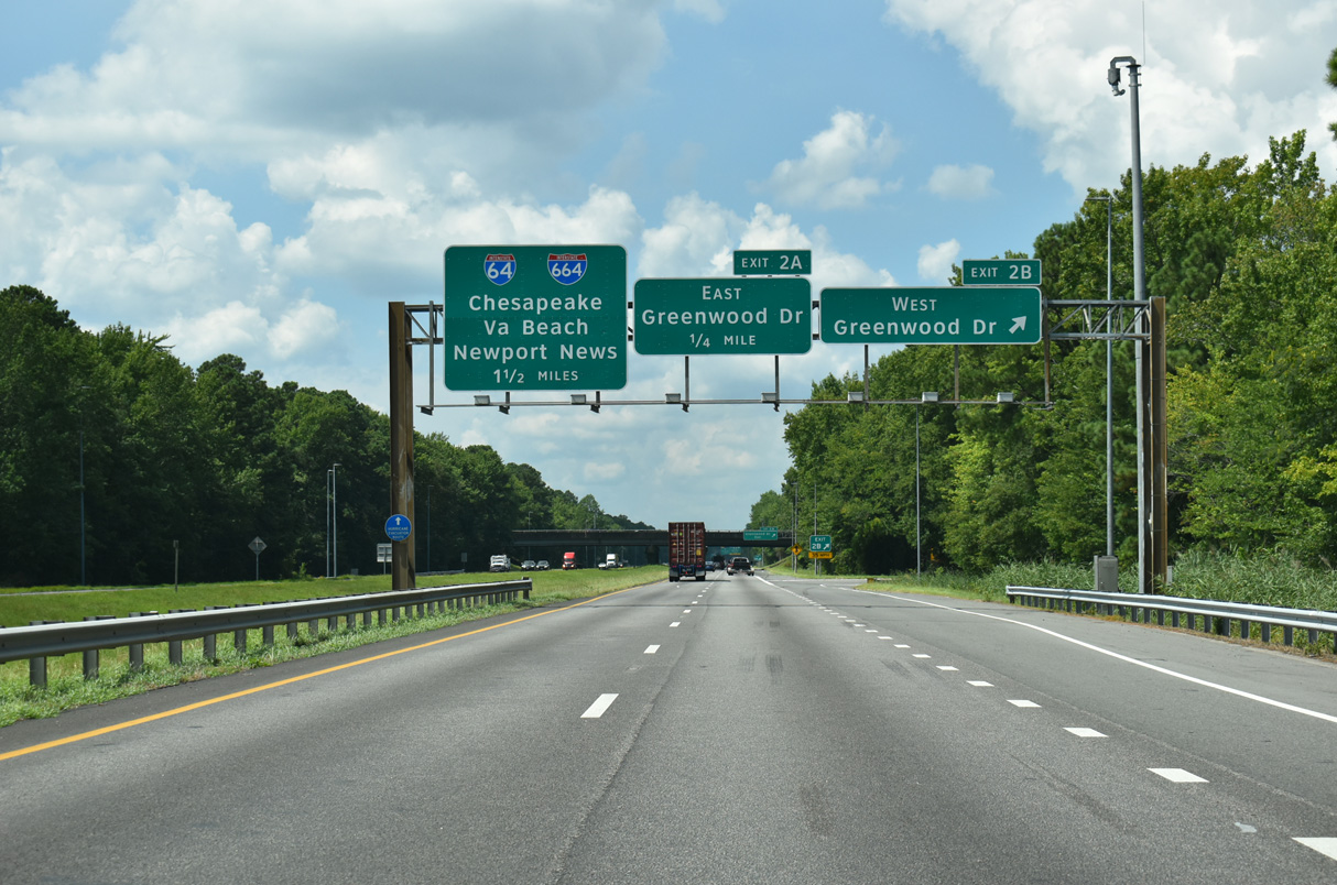 I-264 West 1.5 miles ahead of I-64/664 in Chesapeake, VA