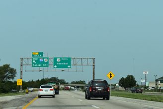 I-64/US 40-61 west at I-70 - Wentzville, IN