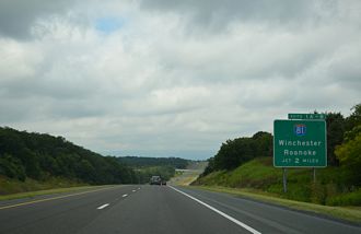 I-66 west at I-81 - Warren County, VA