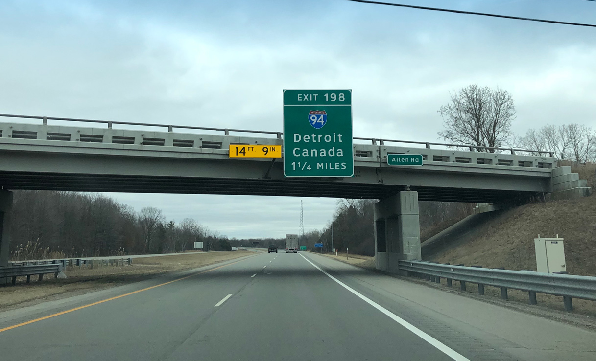 I-69 east at I-94 - Port Huron, MI