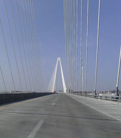 I-70 Stan Musial Veterans Memorial Bridge