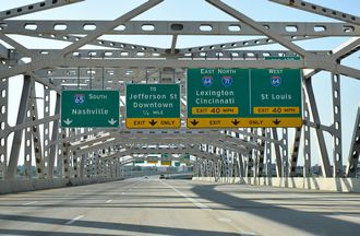 I-65 south at I-64/71 - Louisville, KY