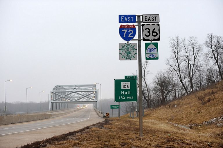 I-72 east - Mark Twain Bridge
